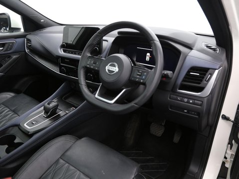 Nissan Qashqai 1.3 DIG-T MHEV Tekna+ XTRON Euro 6 (s/s) 5dr 22