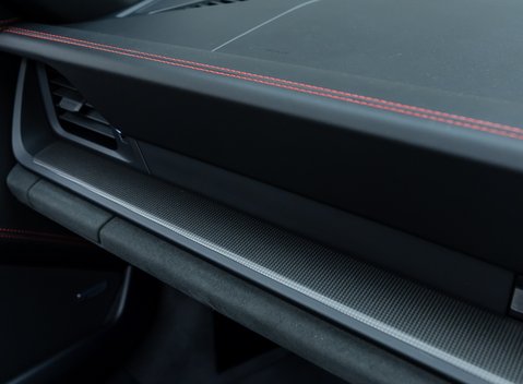 Porsche 911 Targa 4 GTS (992) 30