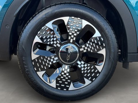 Fiat 600 115kW La Prima 54kWh 5dr Auto 11