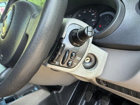 Renault Kangoo LL PLUS DCI 25