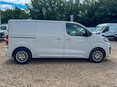 Vauxhall Vivaro SWB L1H1 [SOLD SM] Low Roof Pro F2700 Air Con Nav Sensors EURO 6 5