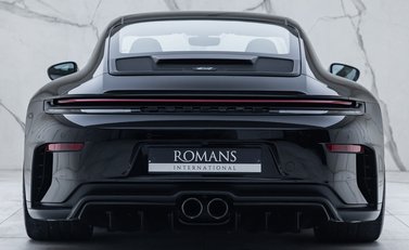 Porsche 911 GT3 TOURING (992.2) 5