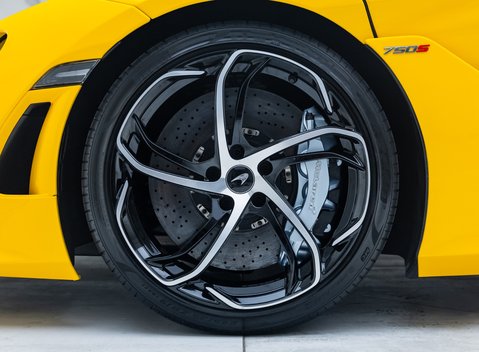 McLaren 750S 24