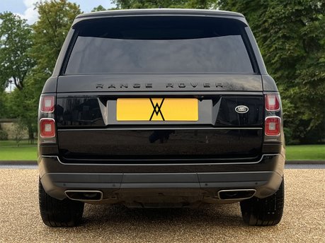 Land Rover Range Rover WESTMINSTER BLACK MHEV 6