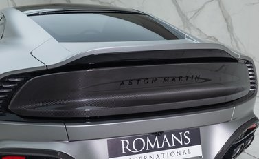 Aston Martin Vanquish V12 40