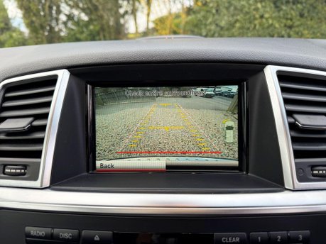 Mercedes-Benz M Class 3.0 ML350 V6 BlueTEC SE (Executive) G-Tronic 4WD Euro 6 (s/s) 5dr 23