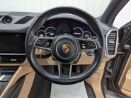Porsche Cayenne 3.0 Cayenne V6 Auto 4WD 5dr 72