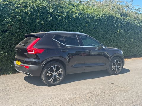 Volvo XC40 2.0 T5 Inscription Pro SUV 5dr Petrol Auto AWD Euro 6 (s/s) (247 ps) 31