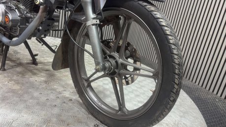 Keeway RK 2015 RUNNING PROJECT BIKE 125CC LEARNER 18
