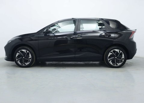 MG MG4 51kWh SE Hatchback 5dr Electric Auto (170 ps) 10