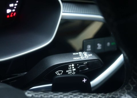 Audi Q3 1.5 Q3 Black Edition 35 TFSI MHEV Semi-Auto 5dr 39