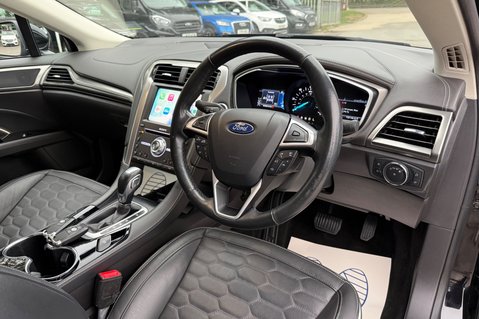 Ford Mondeo VIGNALE HYBRID - RARE CAR -CAMERA-HEATED/COOLED/ELECTRIC SEATS -HUGE SPEC 15