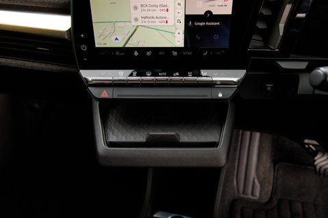 Renault Megane TECHNO 33