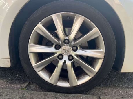 Lexus Is 2.5 300h Luxury Saloon 4dr Petrol Hybrid E-CVT Euro 5 (s/s) (223 ps) 9