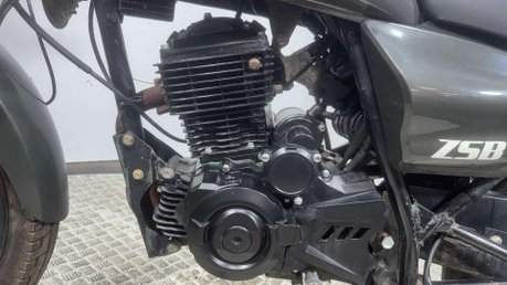 Lexmoto ZSB 2023 PROJECT BIKE SPARES OR REPAIR 125CC LEARNER BIKE 28