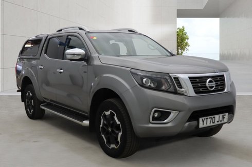 Nissan Navara Tekna | Auto | 2.3 LT | Double Cab | Sensors | Camera | EURO 6 | NO VAT