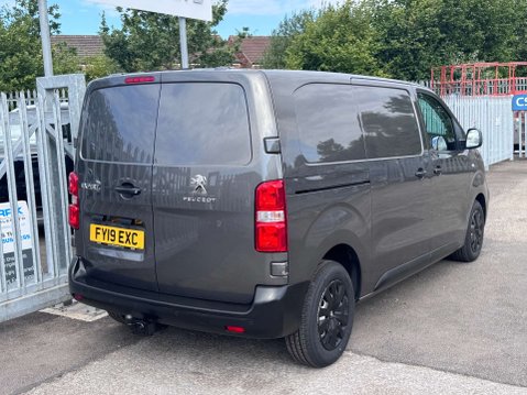 Peugeot Expert 2.0 BlueHDi 1400 Professional Standard Panel Van 6dr Diesel Manual MWB Euro 17