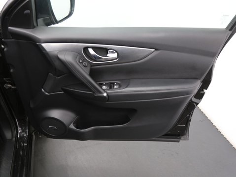 Nissan Qashqai 1.3 DIG-T Tekna+ DCT Auto Euro 6 (s/s) 5dr 19