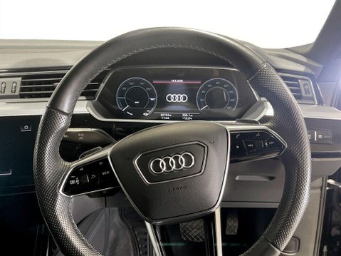 Audi E-Tron 50 S line SUV 5dr Electric Auto quattro 71.2kWh (313 ps) 25