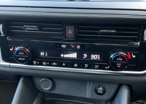 Nissan Qashqai DIG-T TEKNA 22