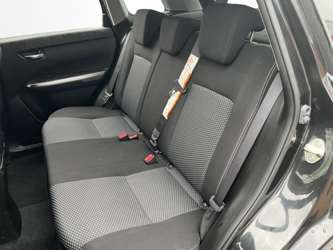 Suzuki Vitara 1.4 Boosterjet 48V Hybrid SZ-T 35