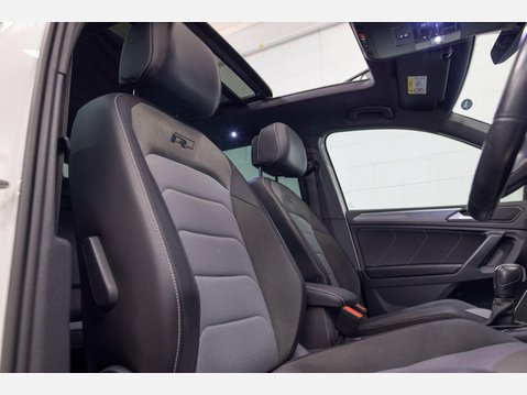 Volkswagen Tiguan 1.5 TSI EVO R-Line Tech DSG Euro 6 (s/s) 5dr 15