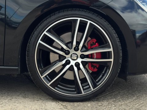 SEAT Leon 2.0 TSI Cupra 300 Euro 6 (s/s) 5dr 8