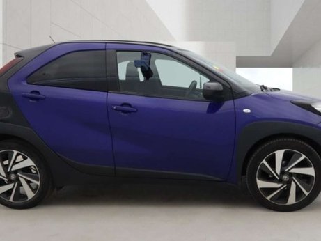 Toyota Aygo X 1.0 Aygo X Edge VVT-i 5dr 4
