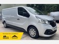 Renault Trafic 1.6 dCi ENERGY 29 Business+ Panel Van 5dr Diesel Manual LWB Standard Roof E 1