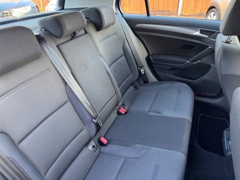 Volkswagen Golf SE NAVIGATION TSI BLUEMOTION TECHNOLOGY 51
