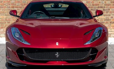 Ferrari 812 Superfast 4