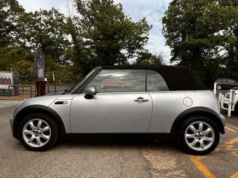Mini Convertible 1.6 Cooper Convertible 2dr Petrol Manual Euro 3 (115 ps) 9