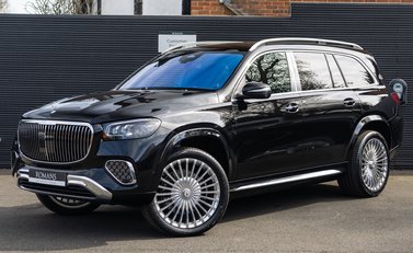 Mercedes-Benz GLS 600 Maybach 2