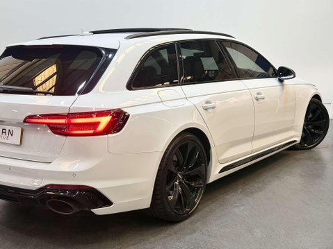 Audi RS4 2.9 TFSI V6 Sport Edition Estate 5dr Petrol Tiptronic quattro Euro 6 (s/s) 24