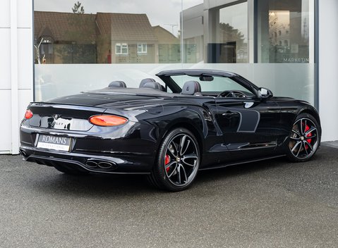 Bentley Continental GTC V8 5