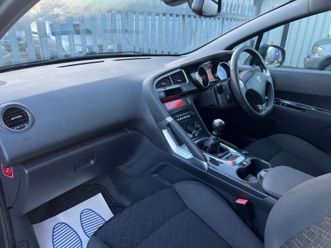Peugeot 3008 1.6 3008 Active HDi 5dr 31