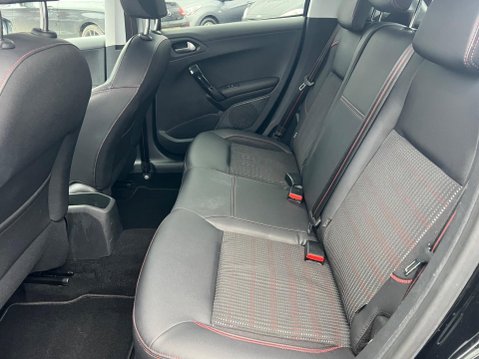 Peugeot 208 1.2 PureTech GT Line Euro 6 (s/s) 5dr 32