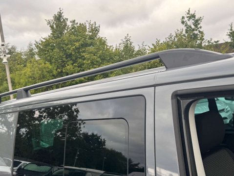Volkswagen Transporter 2.0 TDI T30 Highline Kombi Double Cab 5dr Diesel DSG FWD SWB Euro 6 (s/s) ( 21
