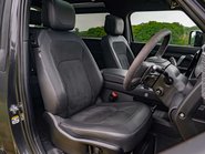 Land Rover Defender V8 Carpathian Edition 11