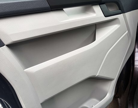 Volkswagen Transporter DSG Auto 2.0TDi 150bhp 24
