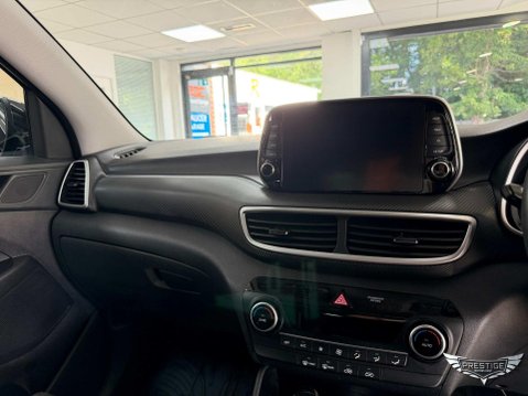 Hyundai TUCSON 1.6 CRDi MHEV SE Nav Euro 6 (s/s) 5dr 31