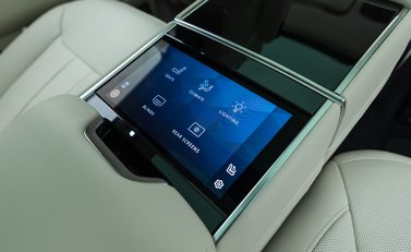 Land Rover Range Rover D350 AUTOBIOGRAPHY 19