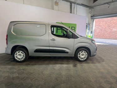 Vauxhall Combo 1.5 Combo 2300 Pro Turbo D 5dr 3