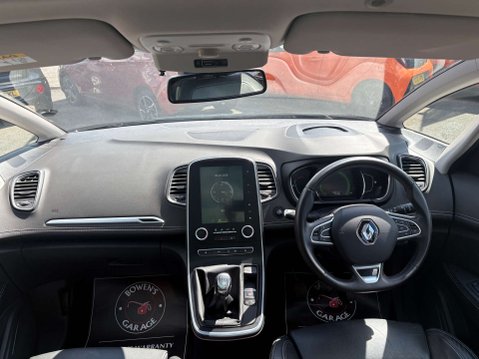 Renault Scenic 1.2 Scenic Signature Nav TCe 5dr 45