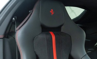 Ferrari 812 Superfast 11