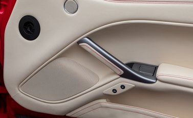 Ferrari F12 Berlinetta 19