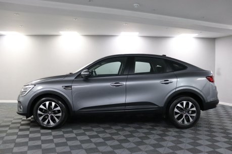 Renault Arkana EVOLUTION TCE MHEV 18