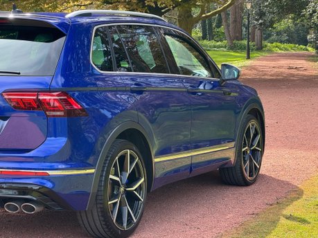Volkswagen Tiguan R TSI 4MOTION DSG 15