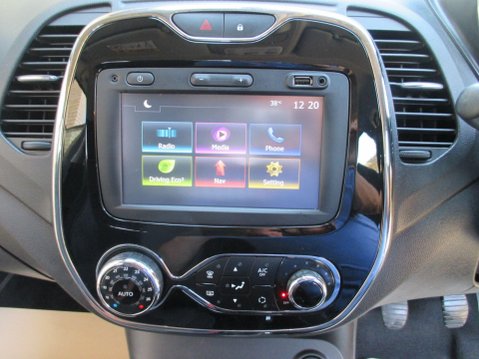 Renault Captur 0.9 TCe ENERGY Dynamique Nav Euro 6 (s/s) 5dr 33
