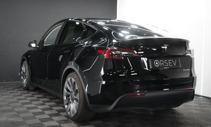 Tesla Model Y PERFORMANCE AWD GROK AI Assistant Solid Black Black Interior One Owner VATQ 3